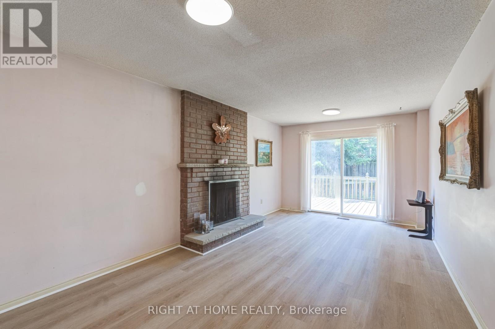 2056 Madden Boulevard, Oakville, Ontario  L6H 3L6 - Photo 15 - W13412918