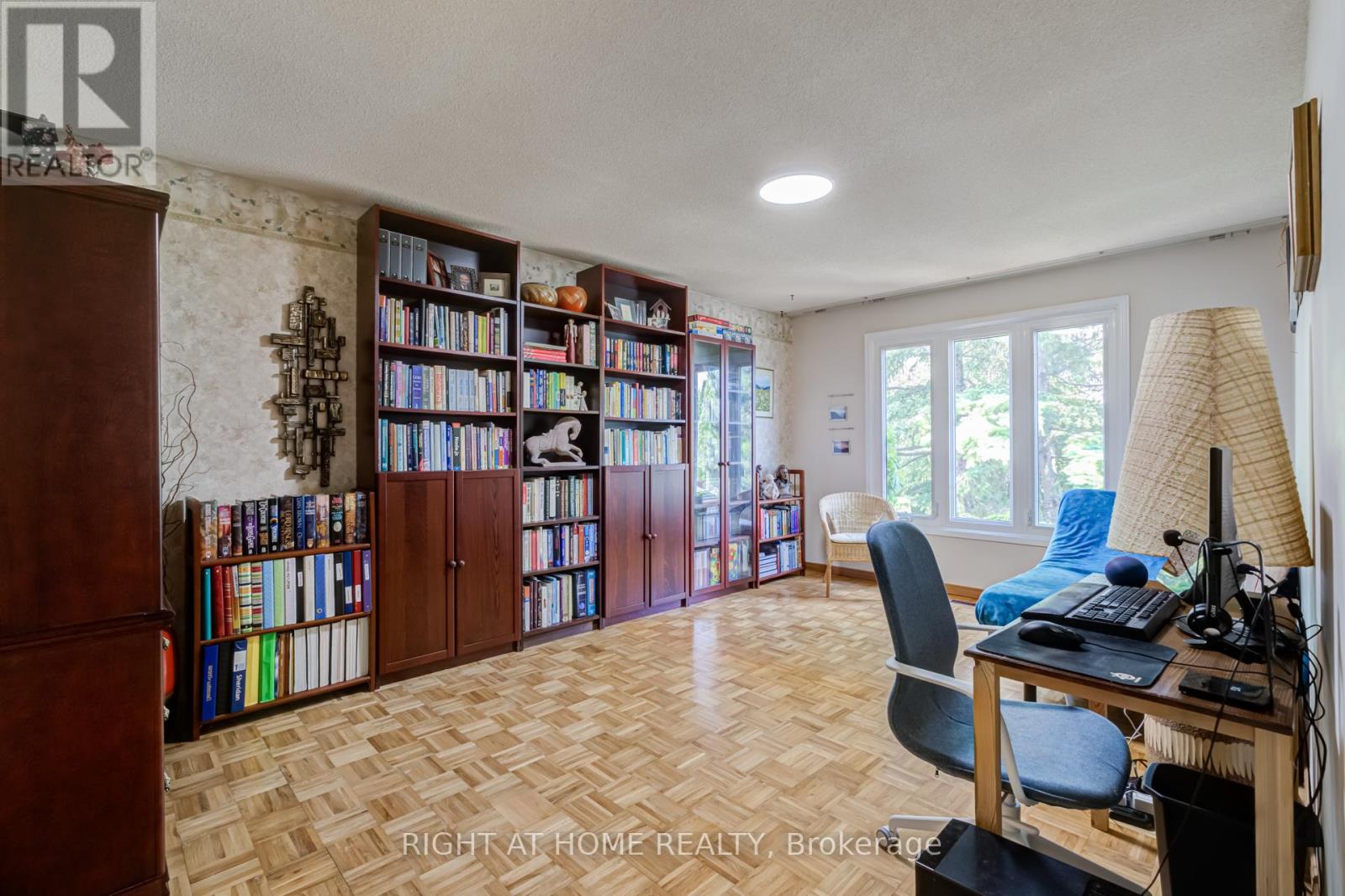 2056 Madden Boulevard, Oakville, Ontario  L6H 3L6 - Photo 23 - W13412918