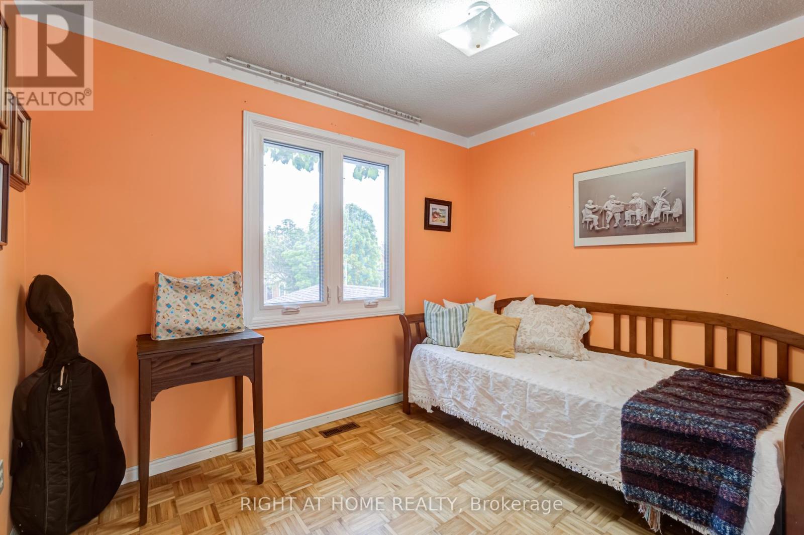 2056 Madden Boulevard, Oakville, Ontario  L6H 3L6 - Photo 24 - W13412918