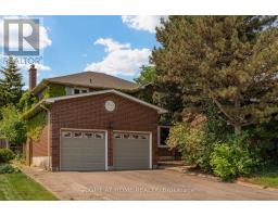 2056 MADDEN BOULEVARD, Oakville, Ontario