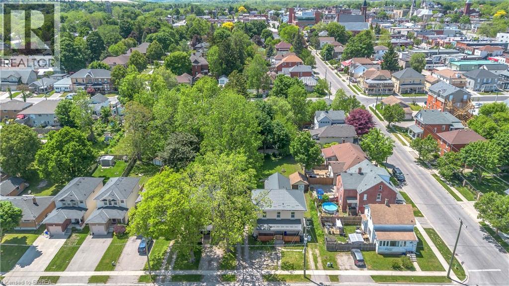 34 Young Street, Woodstock, Ontario N4S 3L5 - Photo 3 - 40837615