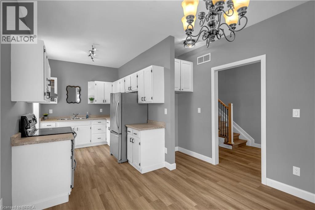 34 Young Street, Woodstock, Ontario N4S 3L5 - Photo 9 - 40837615