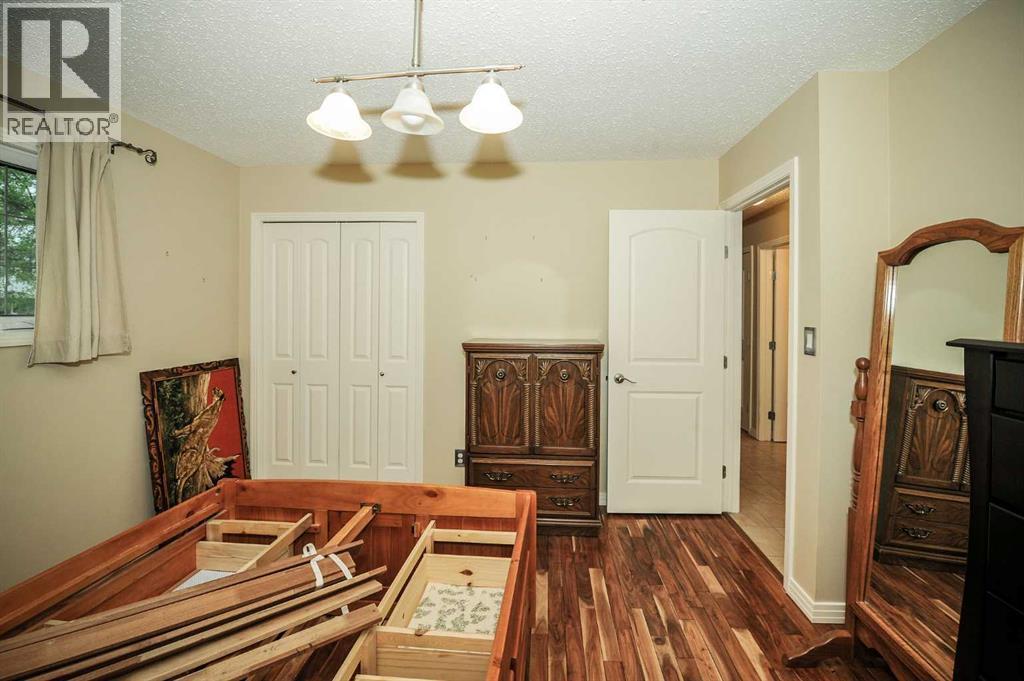 4513 67 Street, Camrose, Alberta  T4V 2P8 - Photo 9 - A2316797