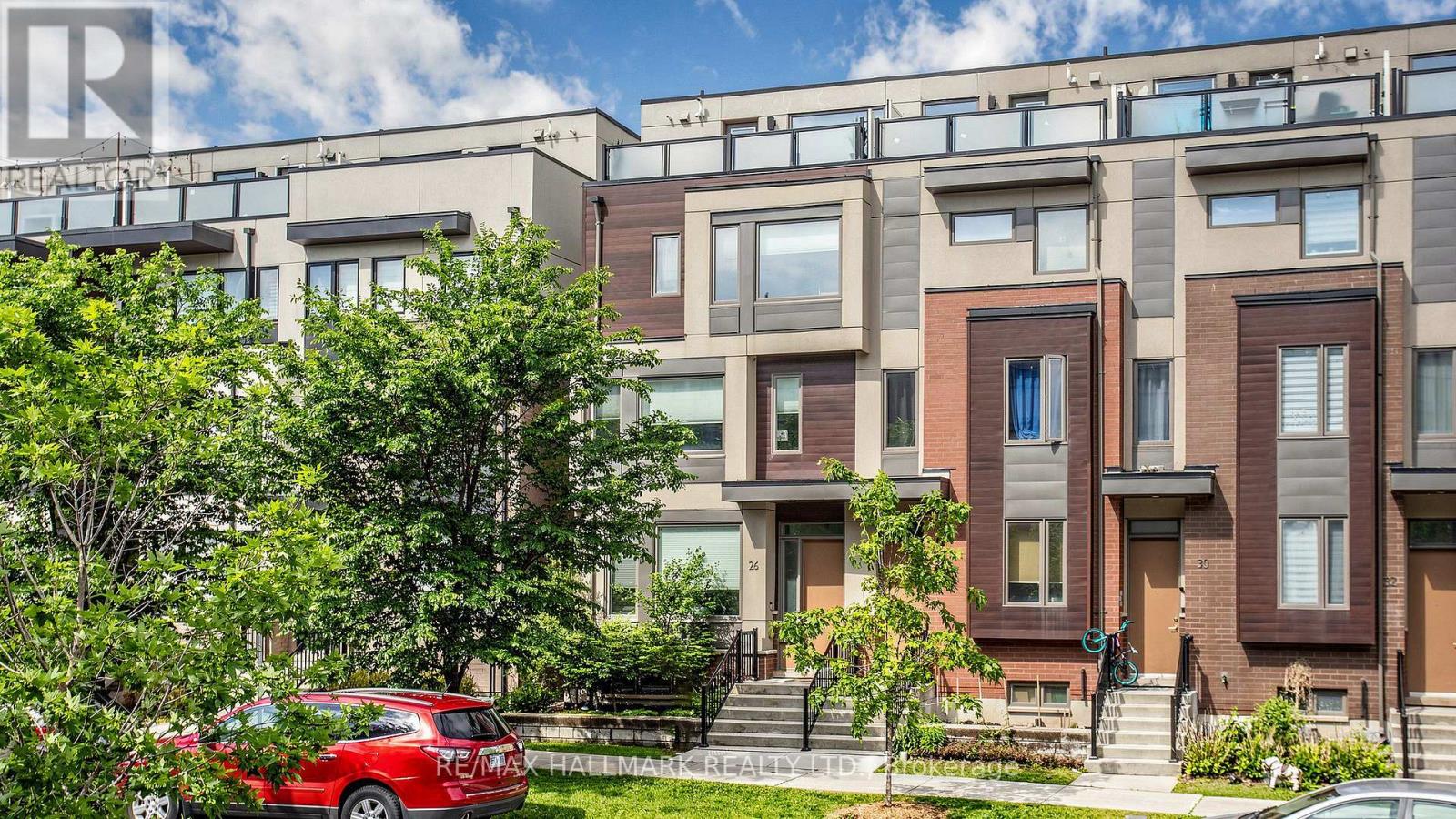 26 CAROLINE CARPENTER GROVE, Toronto, Ontario