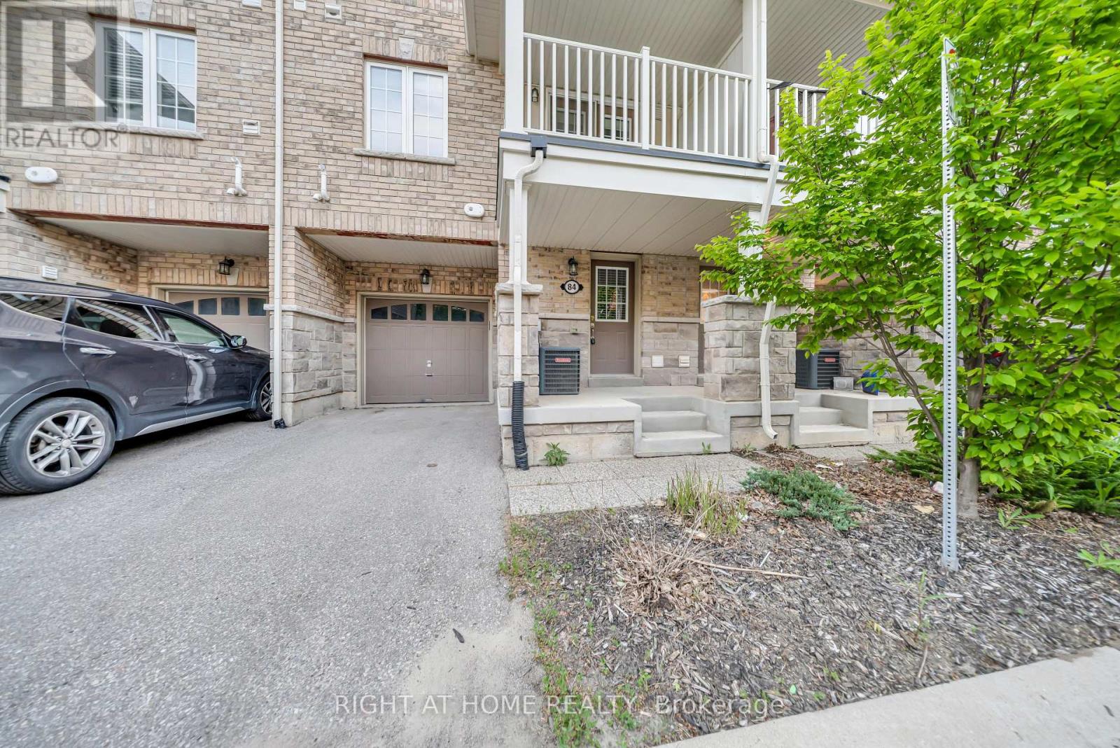 84 - 88 Decorso Drive, Guelph, Ontario  N1L 0A9 - Photo 2 - X13412898