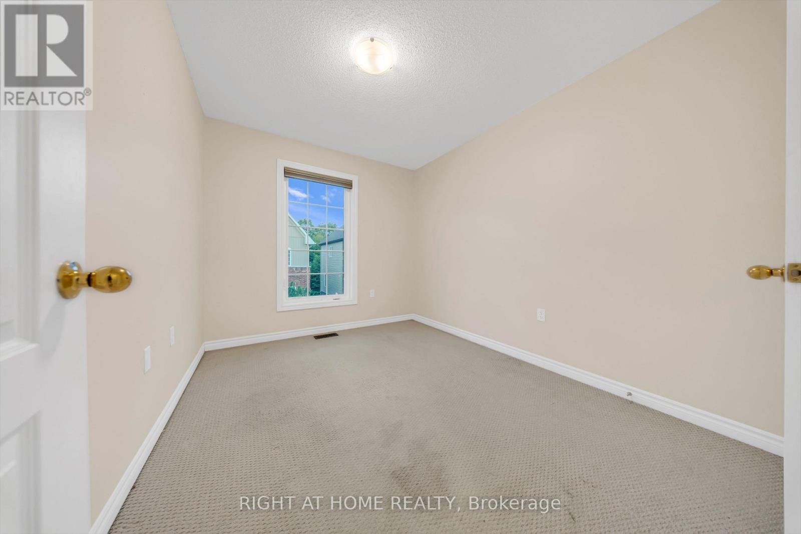 84 - 88 Decorso Drive, Guelph, Ontario  N1L 0A9 - Photo 21 - X13412898