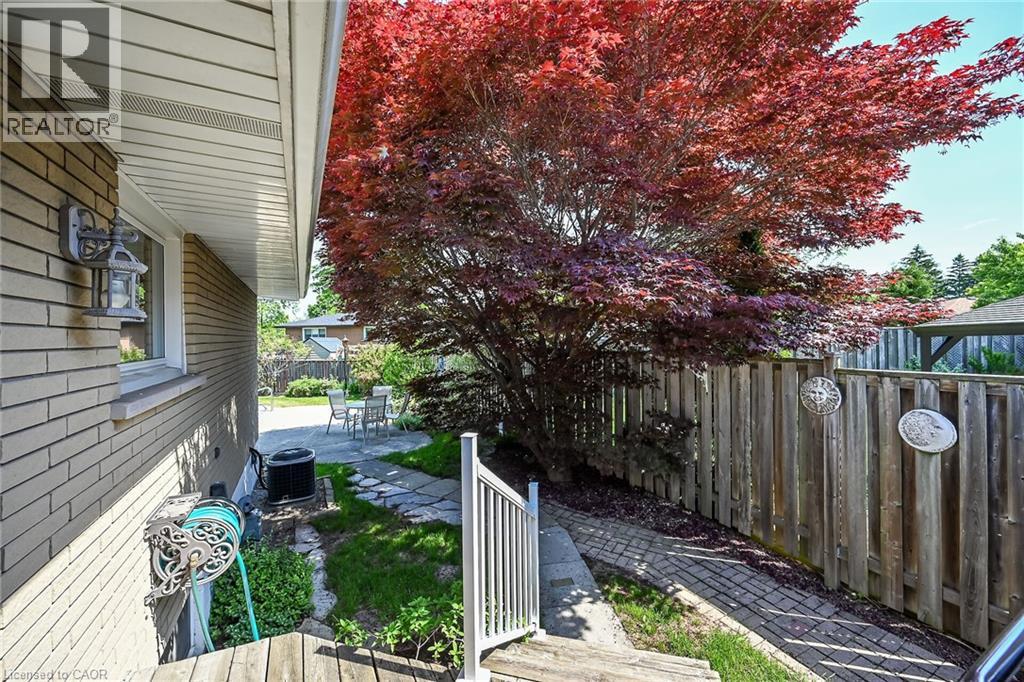 40 Bermuda Court, Hamilton, Ontario  L9C 2J8 - Photo 39 - 40834617