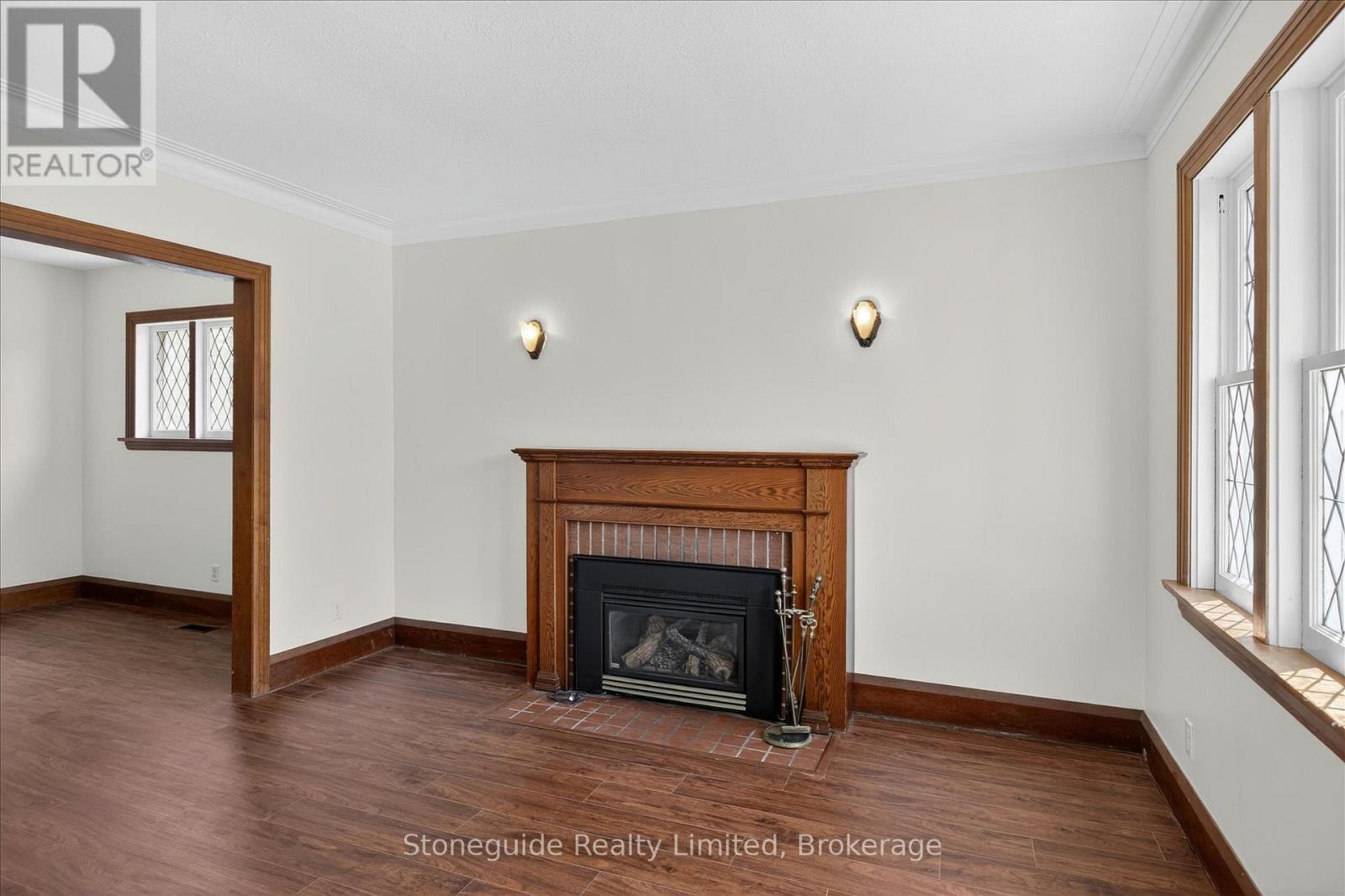 534 Douglas Avenue, Peterborough, Ontario  K9J 4L1 - Photo 11 - X13412998