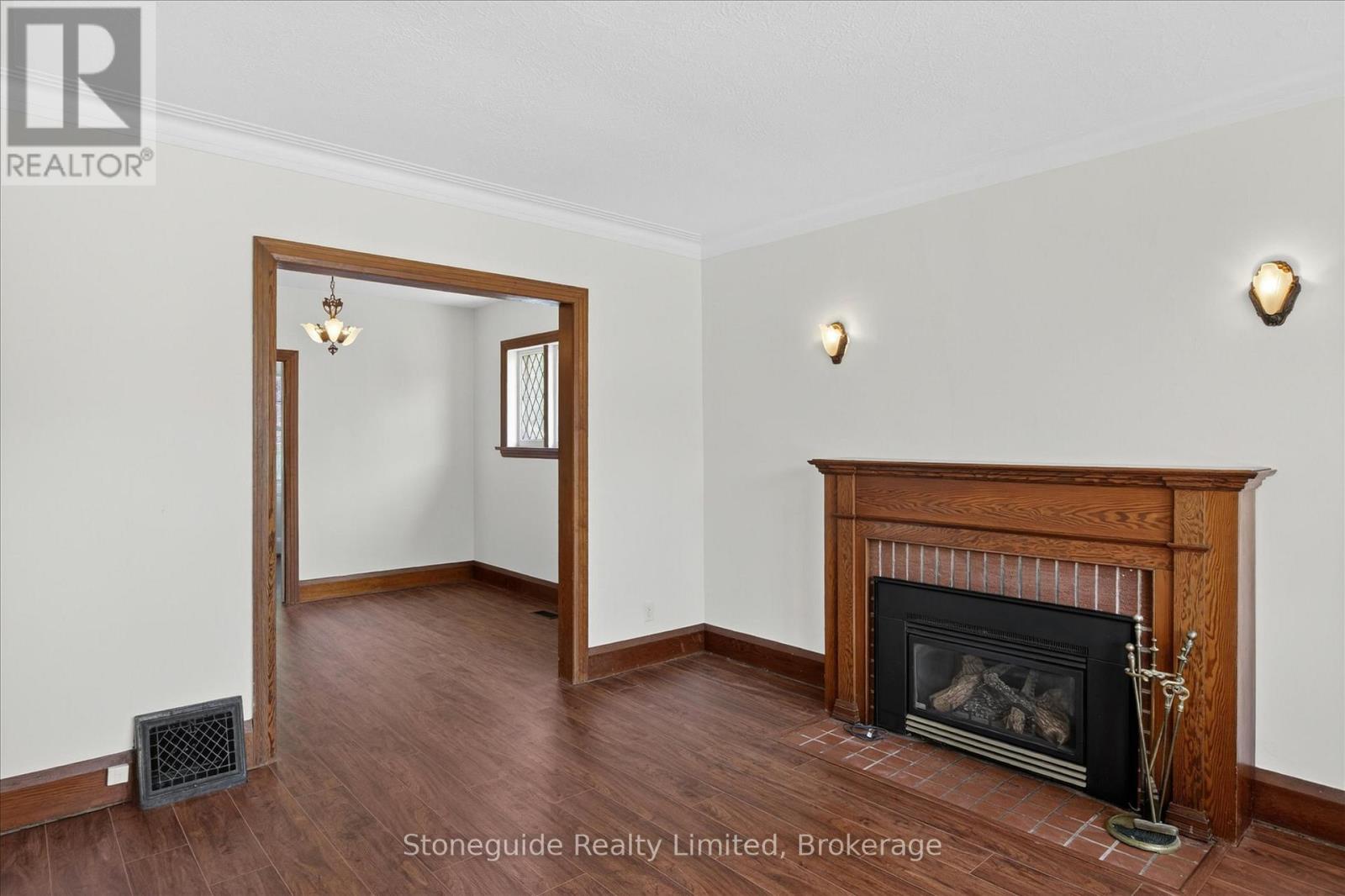 534 Douglas Avenue, Peterborough, Ontario  K9J 4L1 - Photo 12 - X13412998