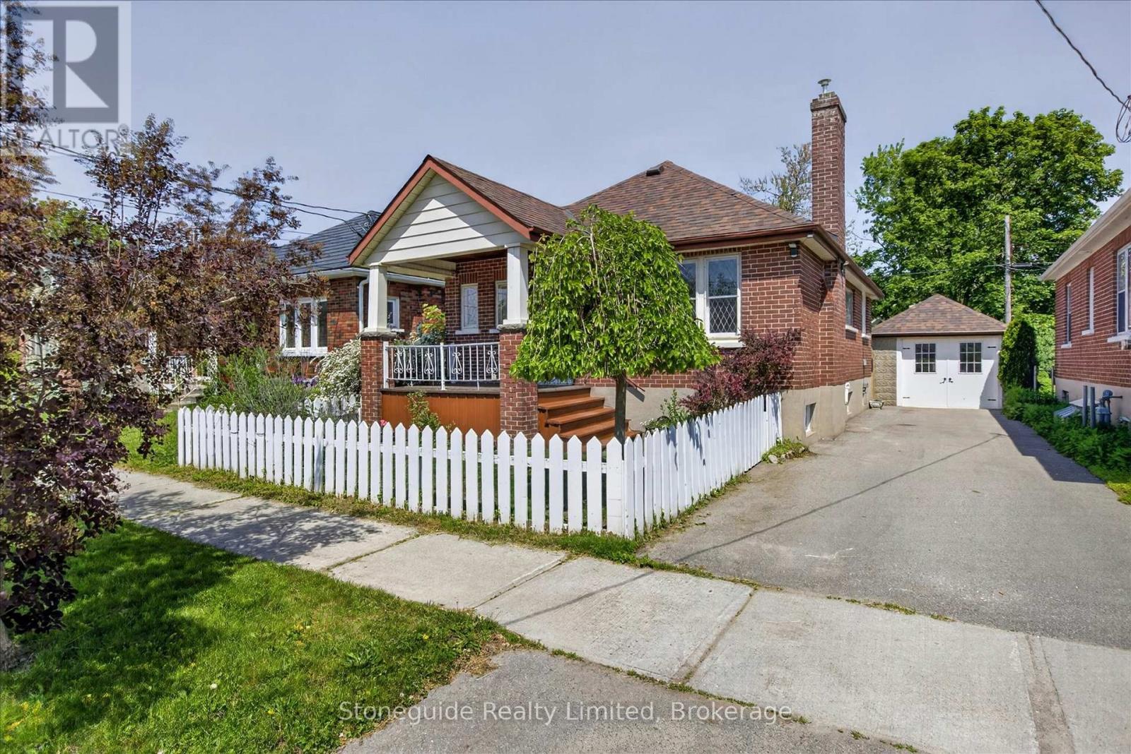 534 Douglas Avenue, Peterborough, Ontario  K9J 4L1 - Photo 3 - X13412998