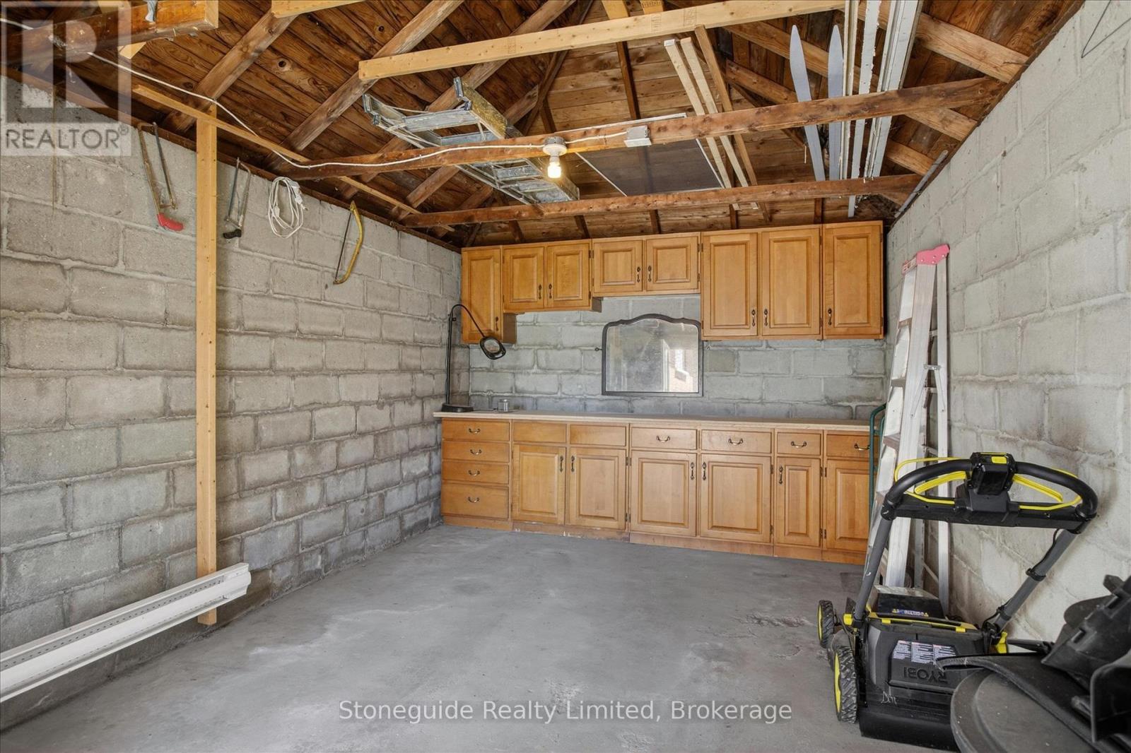 534 Douglas Avenue, Peterborough, Ontario  K9J 4L1 - Photo 37 - X13412998