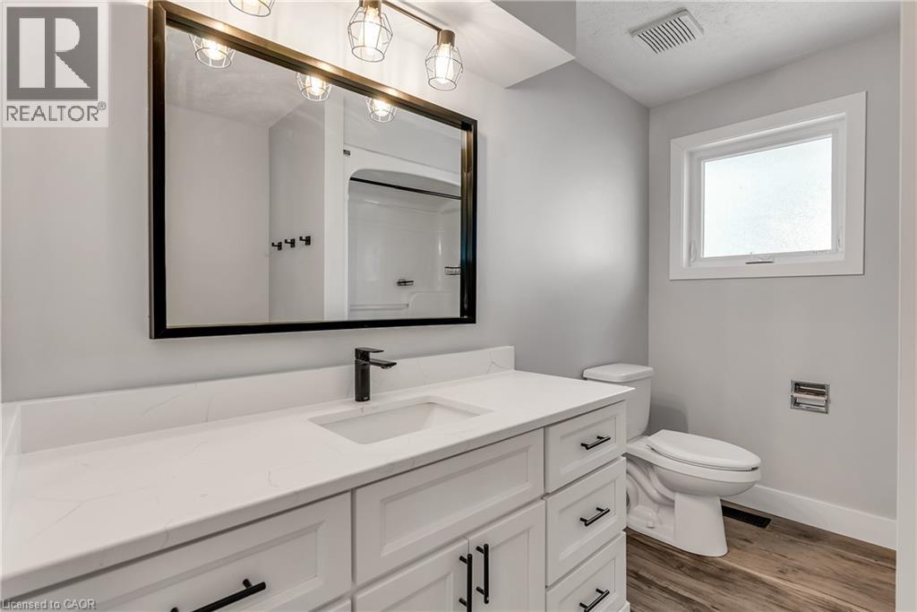 561 17th Avenue, Hanover, Ontario  N4N 3S3 - Photo 19 - 40837063