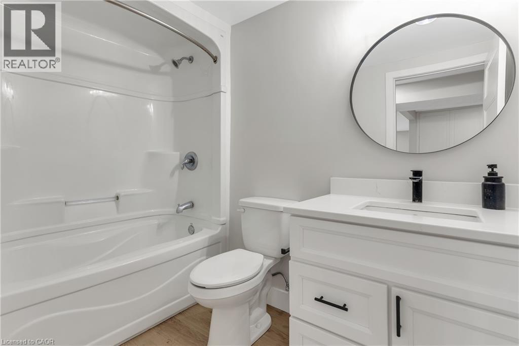 561 17th Avenue, Hanover, Ontario  N4N 3S3 - Photo 36 - 40837063