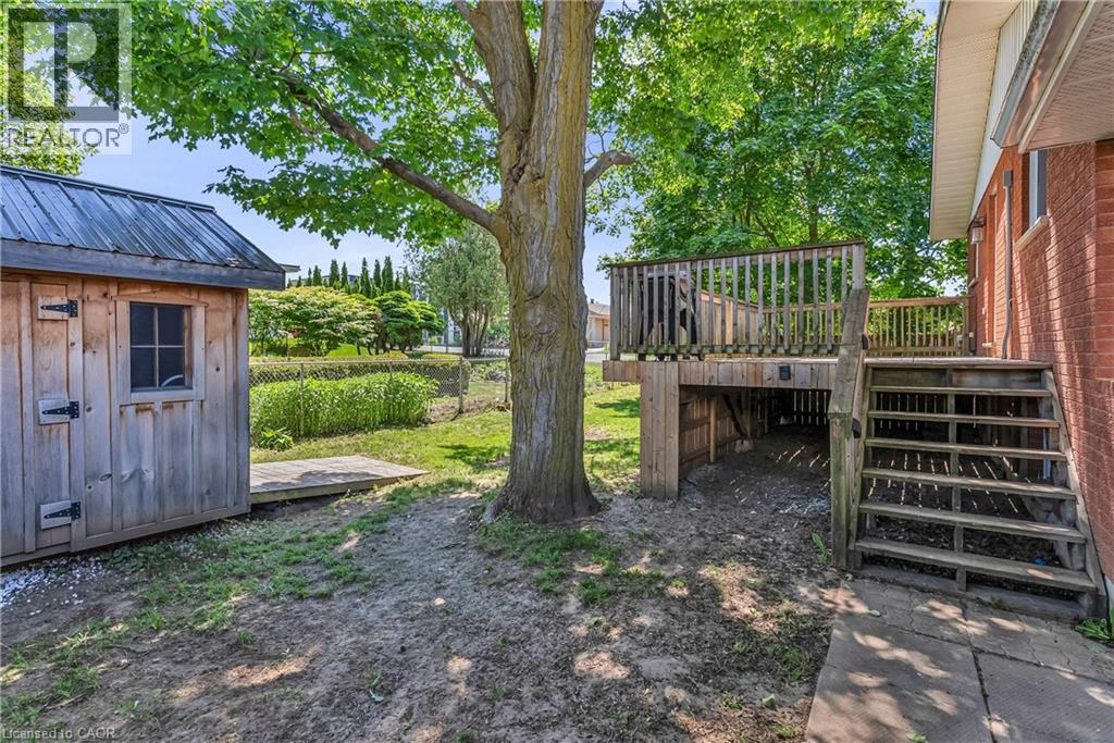 561 17th Avenue, Hanover, Ontario  N4N 3S3 - Photo 44 - 40837063