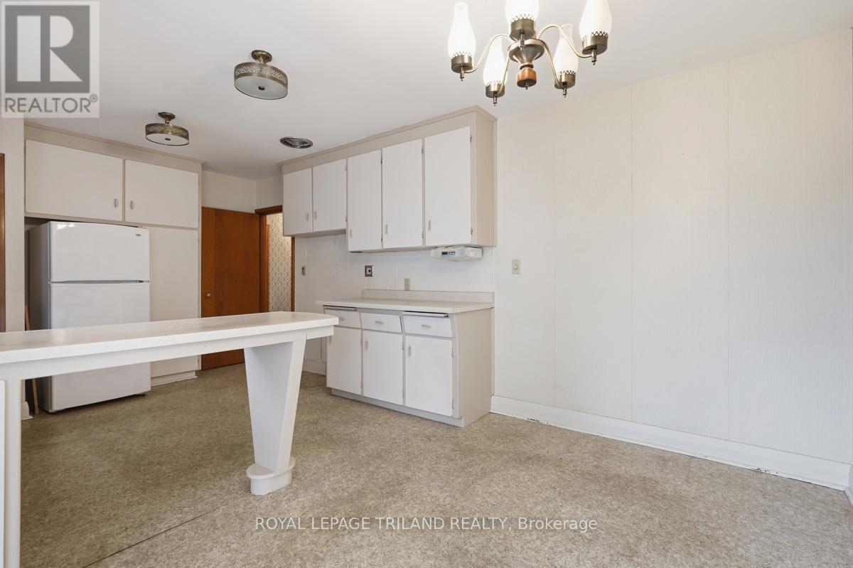 1492 North Vernon Avenue, London North, Ontario  N5X 1N6 - Photo 15 - X13413044