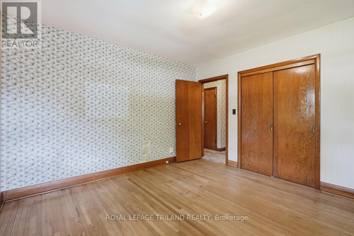 1492 North Vernon Avenue, London North, Ontario  N5X 1N6 - Photo 18 - X13413044