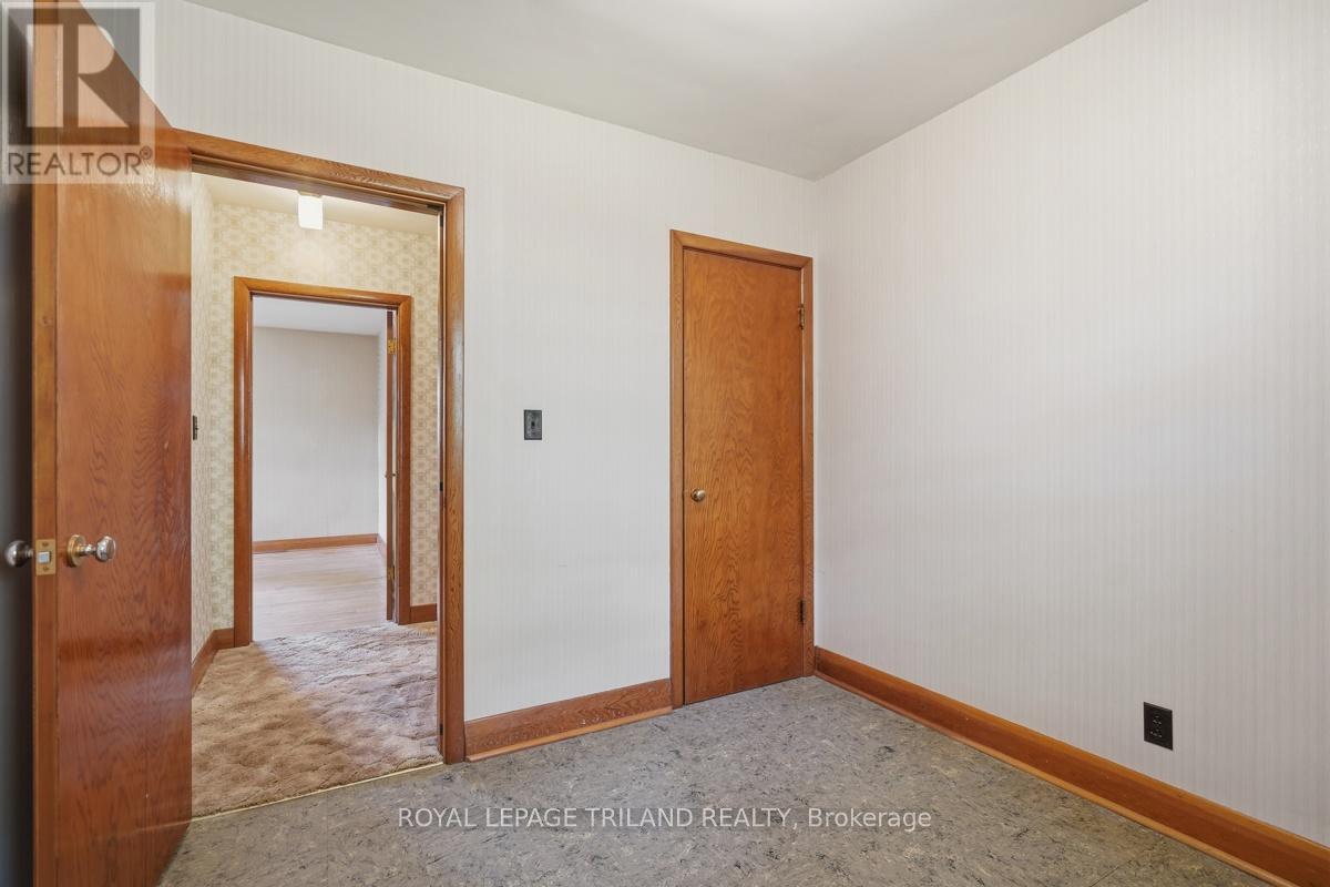 1492 North Vernon Avenue, London North, Ontario  N5X 1N6 - Photo 22 - X13413044