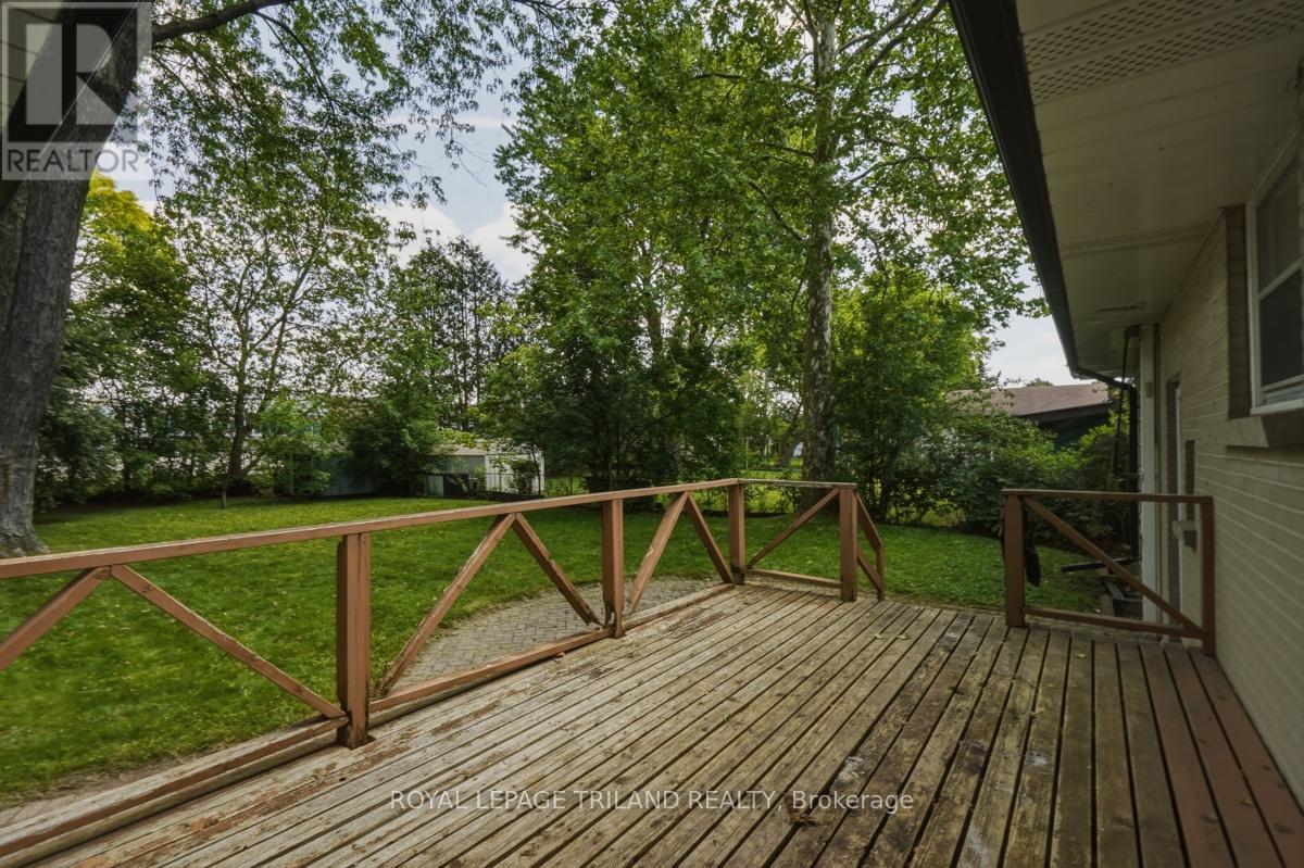 1492 North Vernon Avenue, London North, Ontario  N5X 1N6 - Photo 33 - X13413044