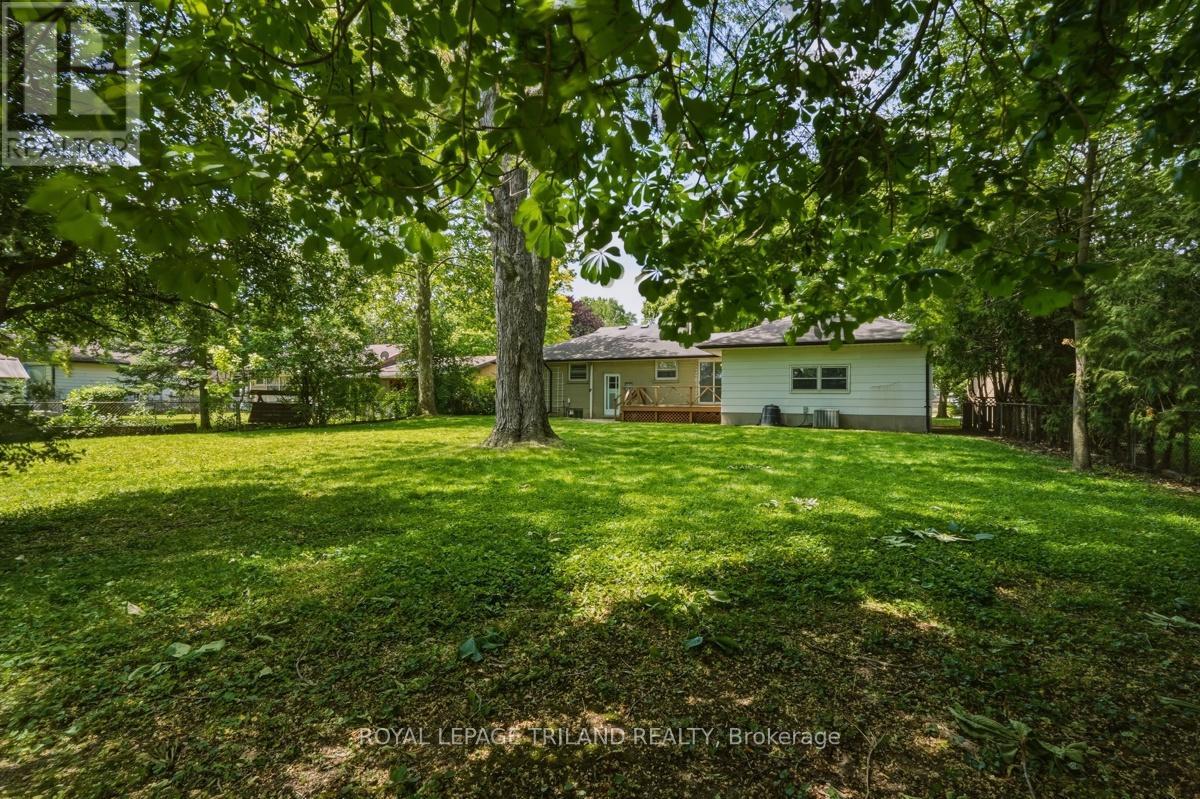 1492 North Vernon Avenue, London North, Ontario  N5X 1N6 - Photo 40 - X13413044