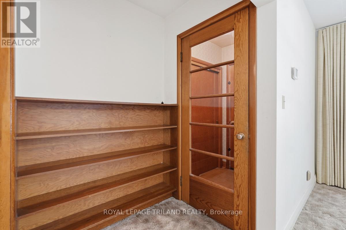 1492 North Vernon Avenue, London North, Ontario  N5X 1N6 - Photo 5 - X13413044