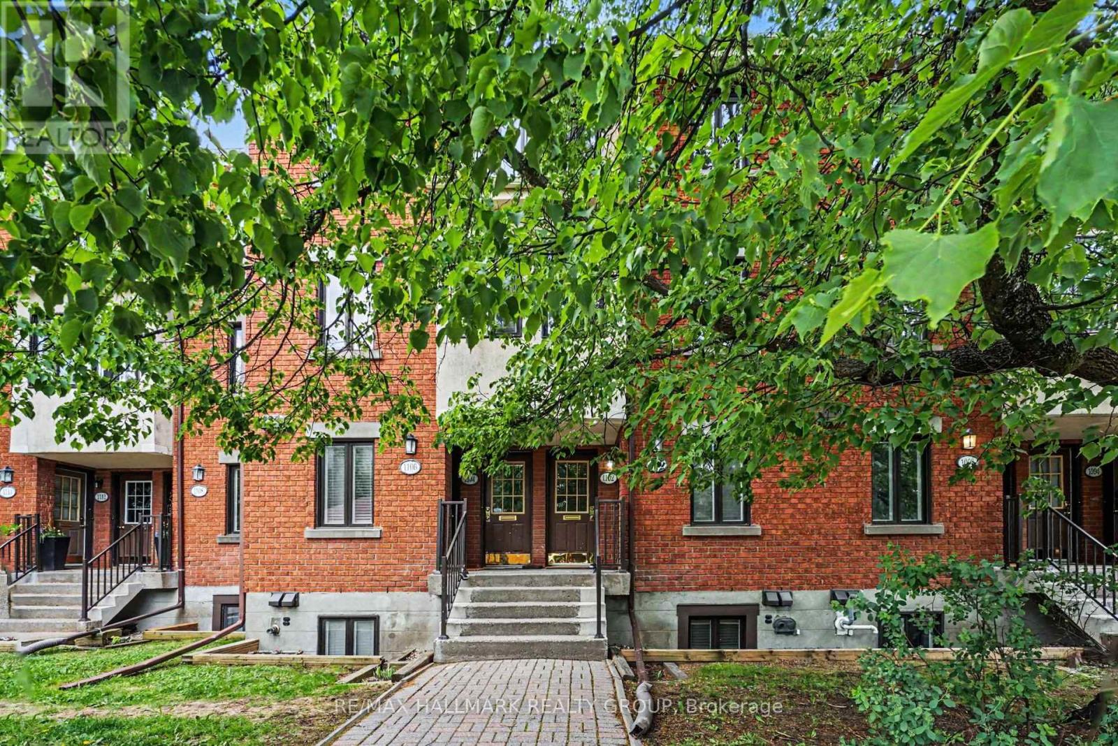 1102 BLASDELL AVENUE, Ottawa, Ontario