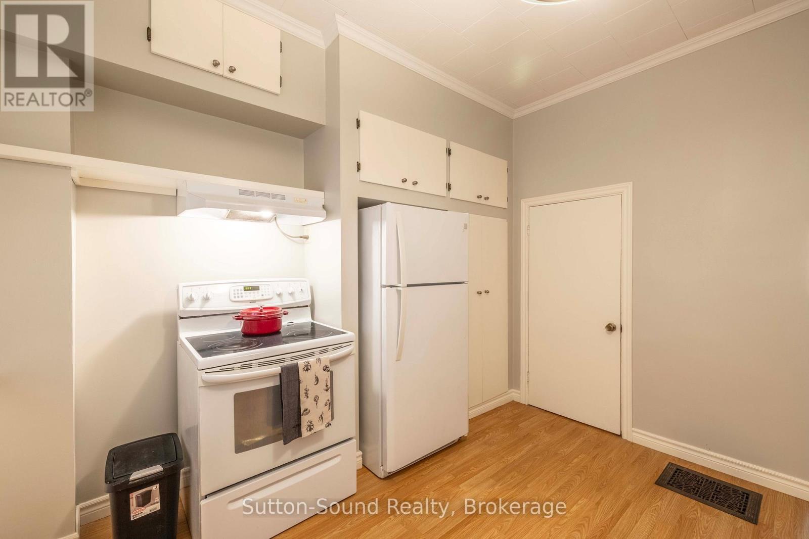 894 3rd Avenue W, Owen Sound, Ontario N4K 4P5 - Photo 11 - X13412906
