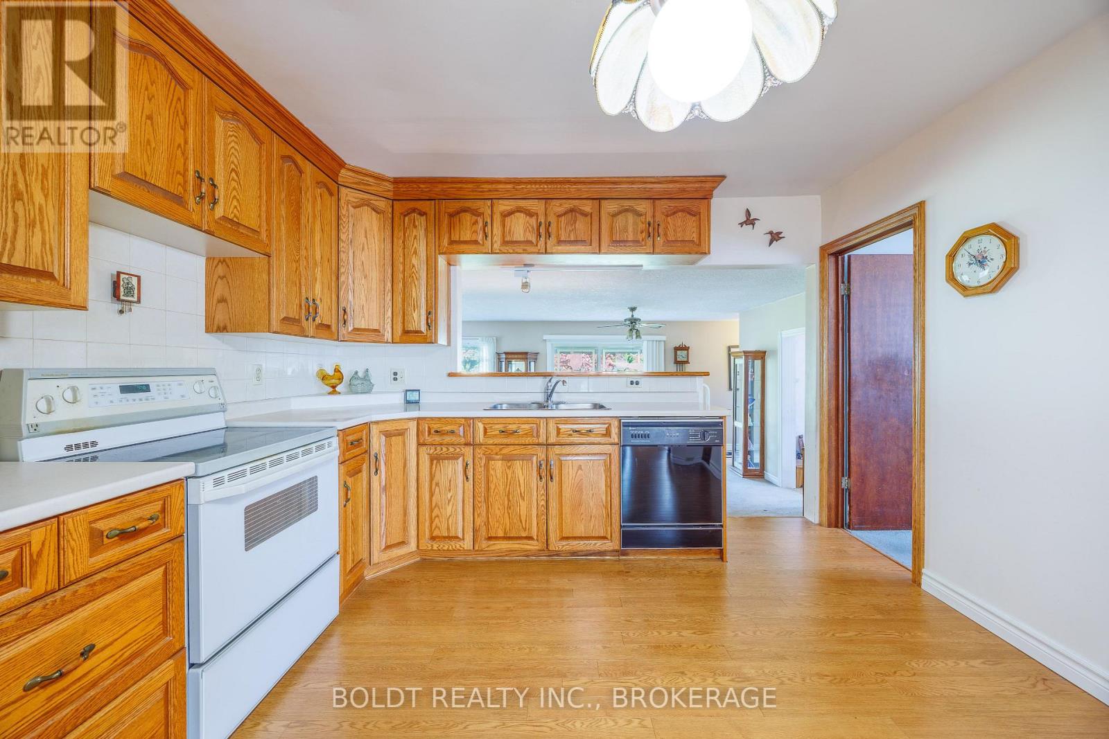 41 Ferndale Avenue, St. Catharines, Ontario  L2P 1V9 - Photo 7 - X13413010