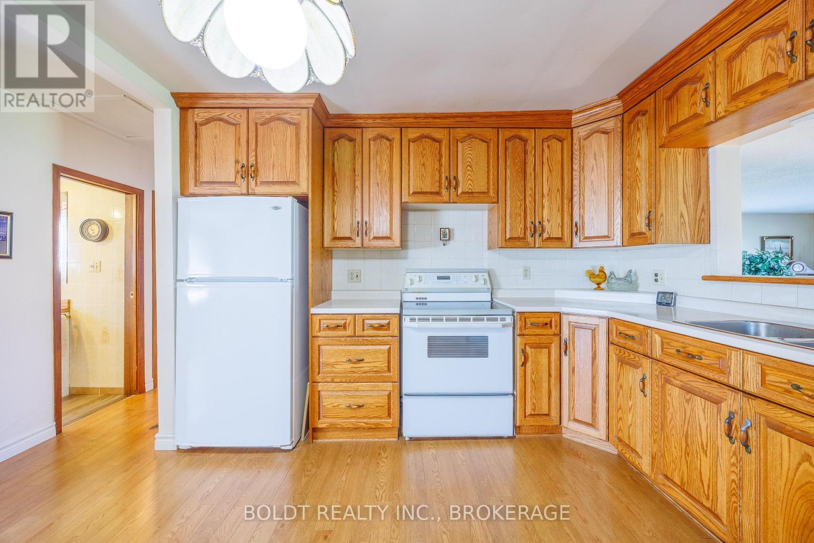 41 Ferndale Avenue, St. Catharines, Ontario  L2P 1V9 - Photo 9 - X13413010
