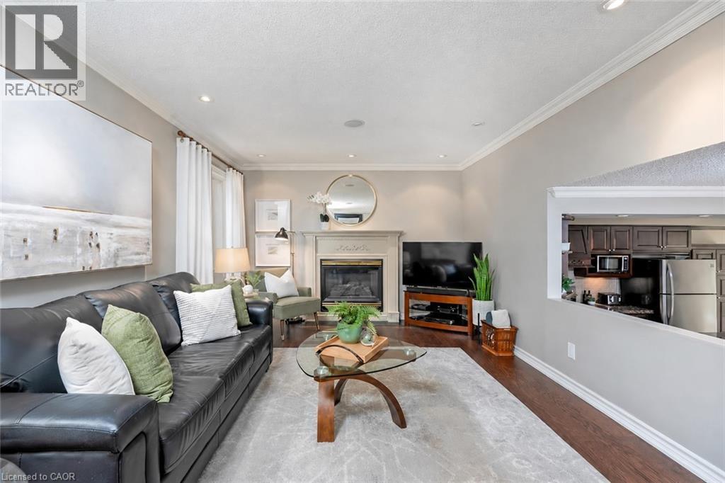 2100 Worthington Drive, Oakville, Ontario  L6L 1E3 - Photo 12 - 40834718