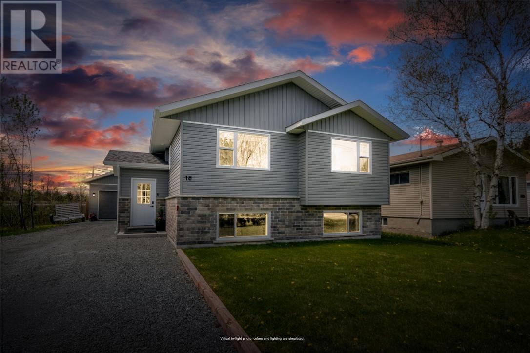 18 Edwin Street, Wahnapitae, Ontario  P0M 3C0 - Photo 4 - 2128377