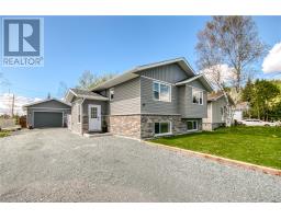 18 Edwin Street, Wahnapitae, Ontario