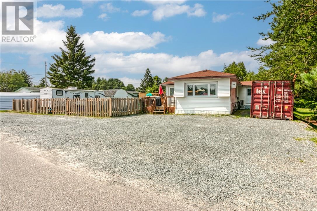 91 Juliette Drive, Hanmer, Ontario  P3P 1H9 - Photo 2 - 2128376