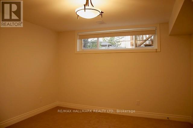 162 Combe Avenue, Toronto, Ontario  M3H 4K3 - Photo 13 - C13413028