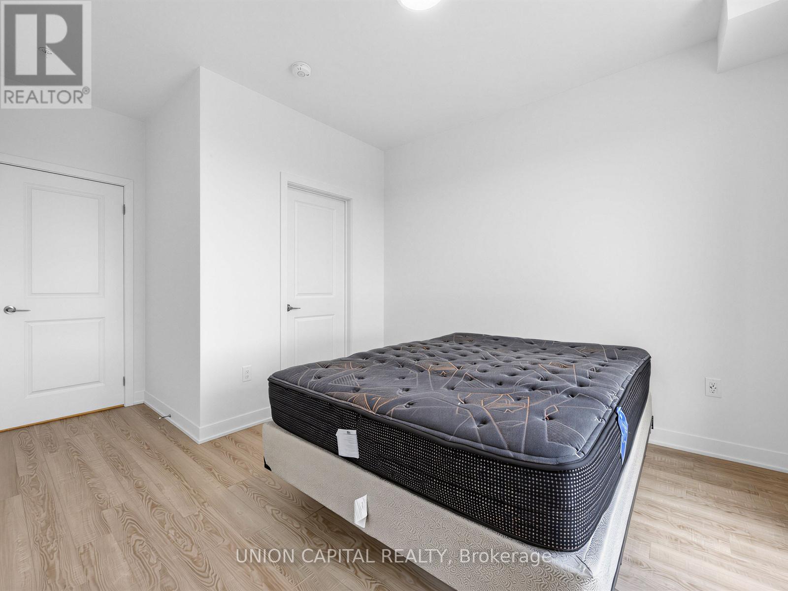 410 - 385 Arctic Red Drive, Oshawa, Ontario  L1L 0W9 - Photo 10 - E13412992
