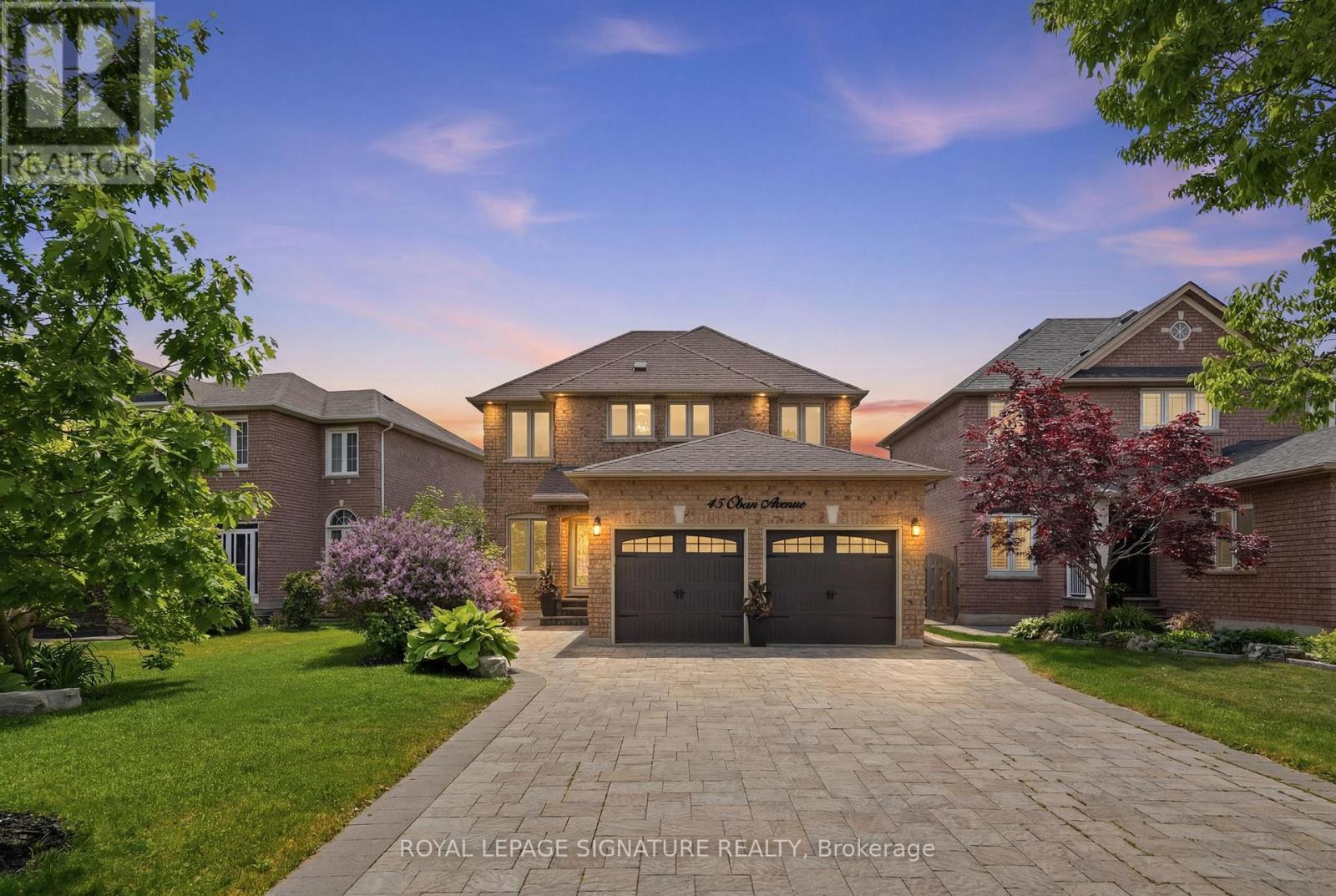 45 OBAN AVENUE, Vaughan, Ontario