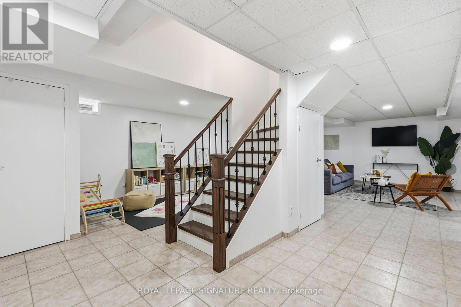 45 Oban Avenue, Vaughan, Ontario  L6A 2E2 - Photo 41 - N13413008
