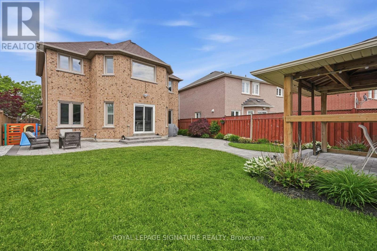 45 Oban Avenue, Vaughan, Ontario  L6A 2E2 - Photo 49 - N13413008