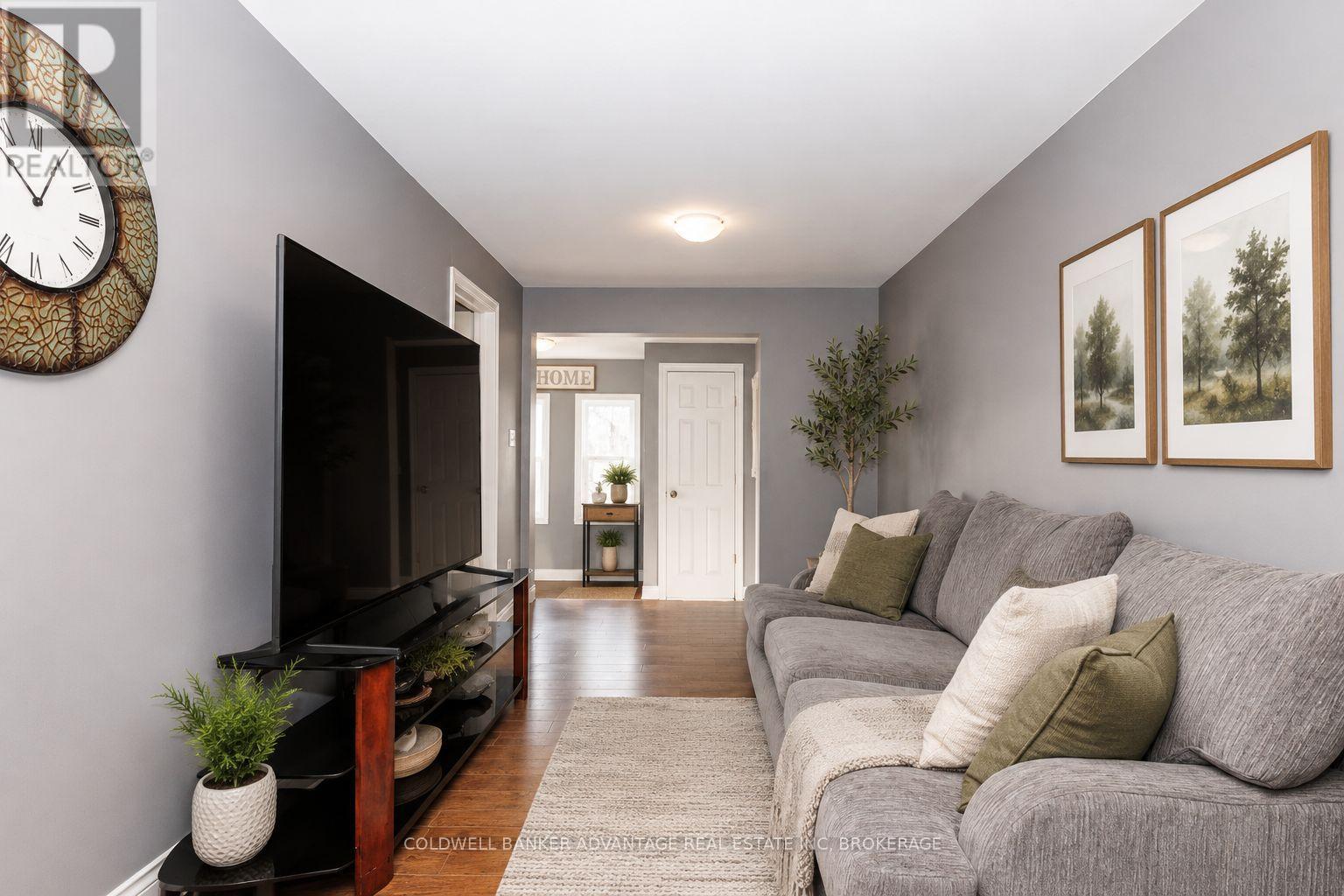 108 Burgar Street, Welland, Ontario  L3B 2S8 - Photo 7 - X13097742