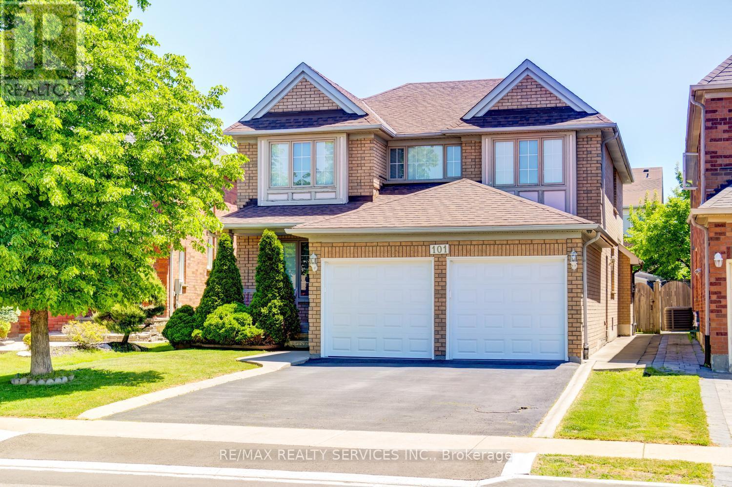 101 SOFTNEEDLE AVENUE, Brampton, Ontario