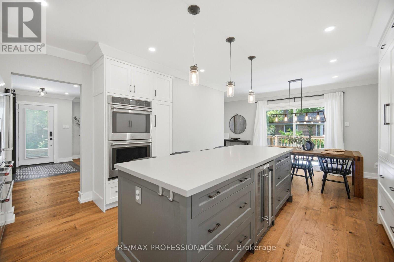 8 Markland Drive, Toronto, Ontario  M9C 1M7 - Photo 15 - W13412988
