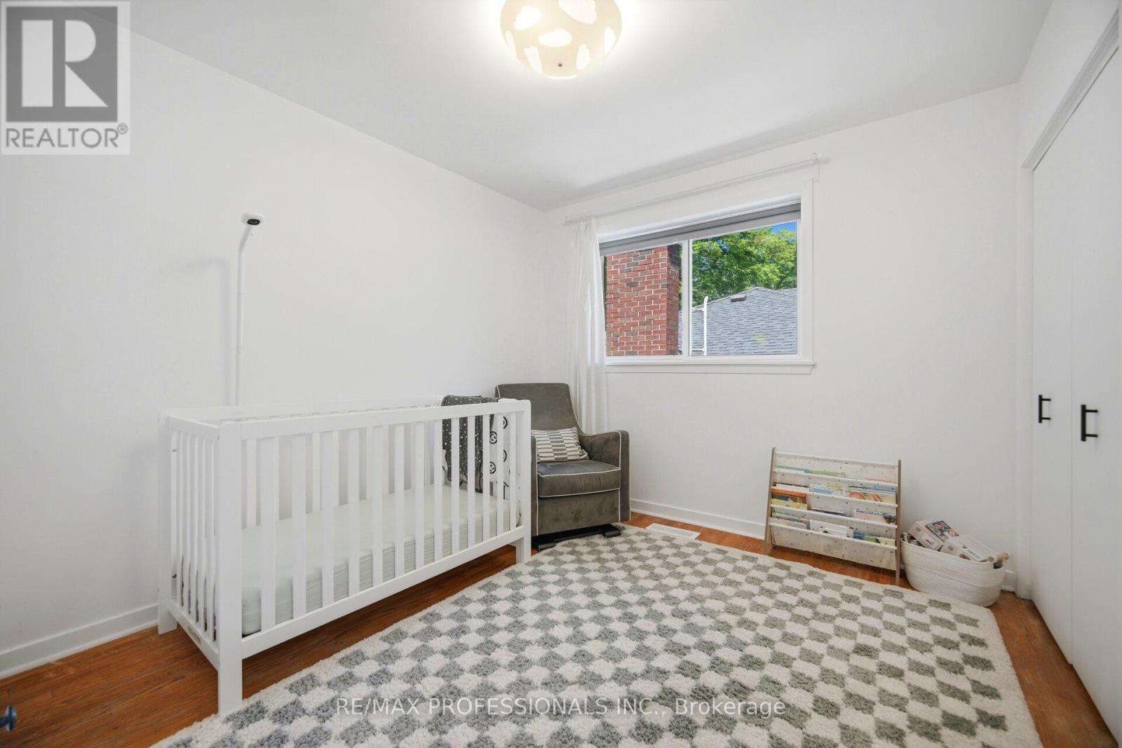 8 Markland Drive, Toronto, Ontario  M9C 1M7 - Photo 24 - W13412988