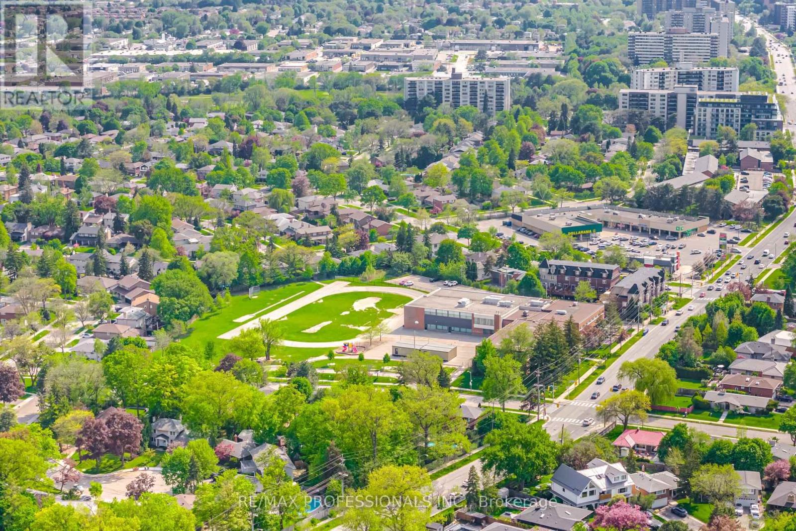 8 Markland Drive, Toronto, Ontario  M9C 1M7 - Photo 48 - W13412988