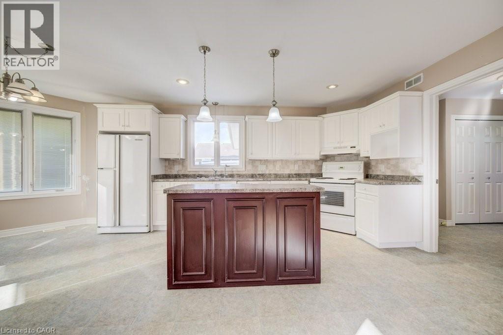 246 King Street, Atwood, Ontario  N0G 1B0 - Photo 14 - 40837617