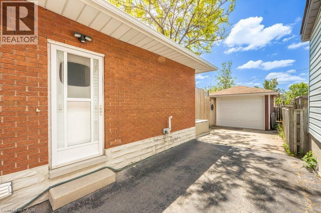995 Weber Street E, Kitchener, Ontario  N2A 1B4 - Photo 36 - 40837574