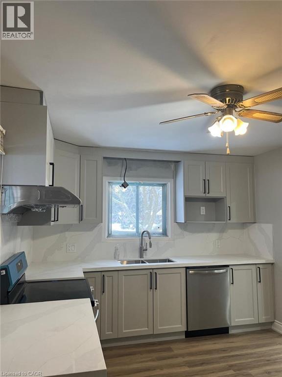 102 Massey Avenue, Kitchener, Ontario  N2C 1M5 - Photo 4 - 40837539