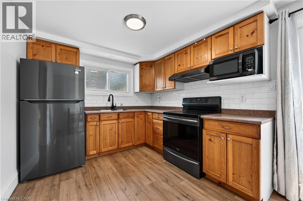 242 The Country Way, Kitchener, Ontario  N2E 2P9 - Photo 13 - 40836702