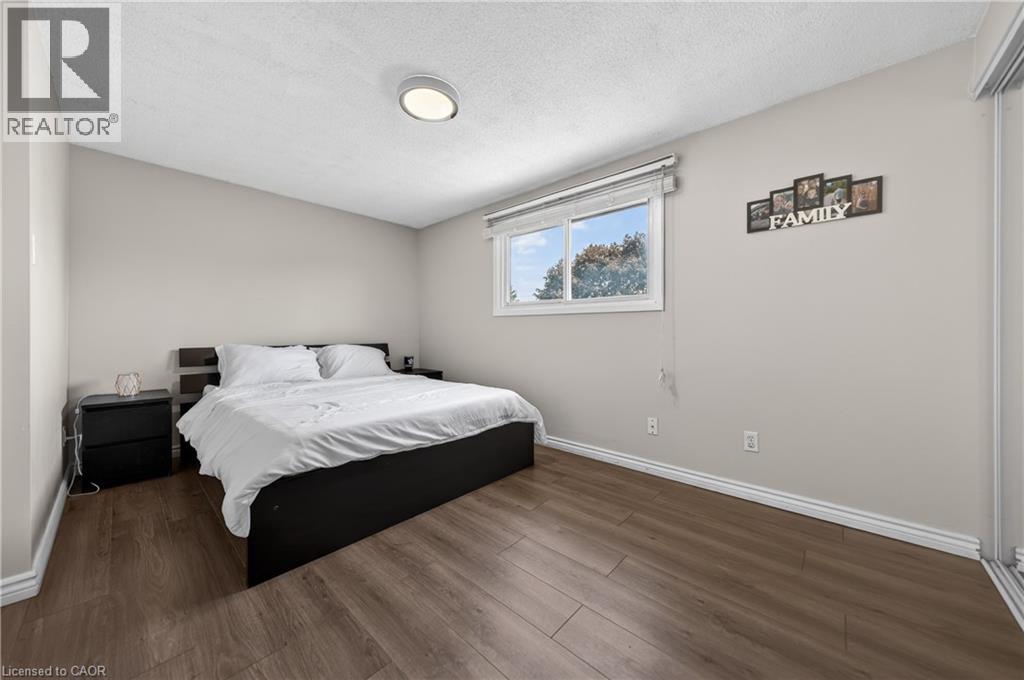 242 The Country Way, Kitchener, Ontario  N2E 2P9 - Photo 23 - 40836702