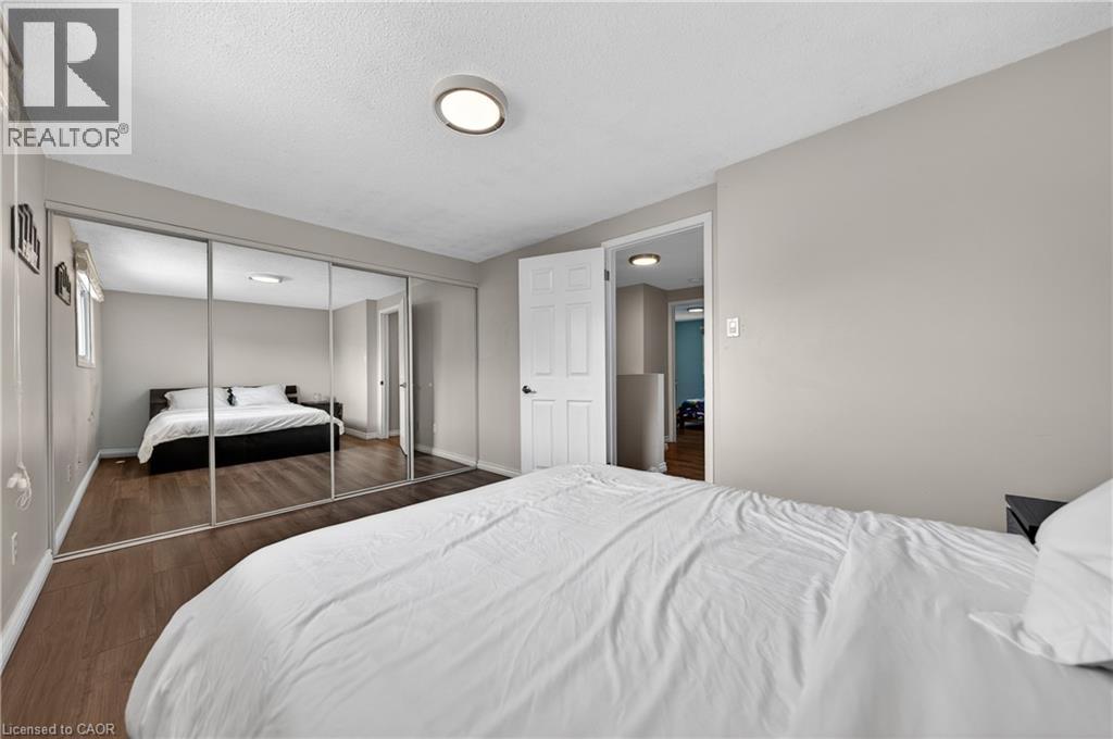 242 The Country Way, Kitchener, Ontario  N2E 2P9 - Photo 24 - 40836702