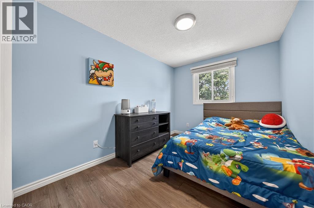 242 The Country Way, Kitchener, Ontario  N2E 2P9 - Photo 26 - 40836702