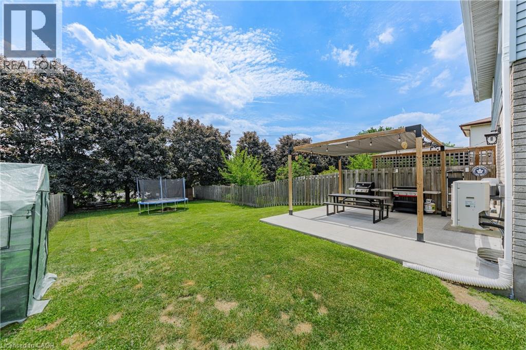 242 The Country Way, Kitchener, Ontario  N2E 2P9 - Photo 36 - 40836702